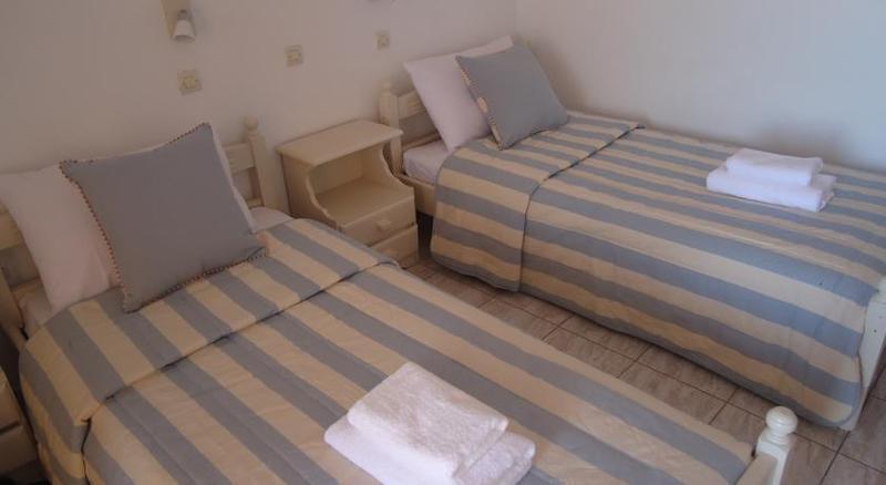 Hotel Porto Carra Fira  Esterno foto