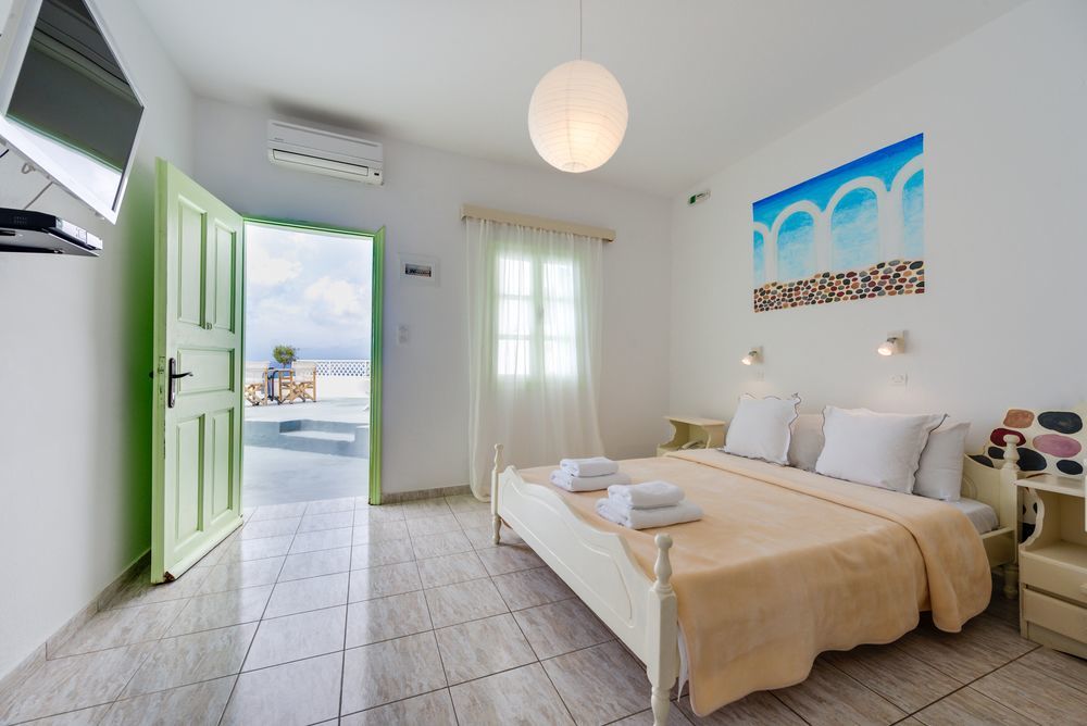 Hotel Porto Carra Fira  Esterno foto