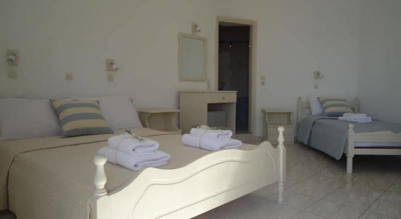 Hotel Porto Carra Fira  Esterno foto
